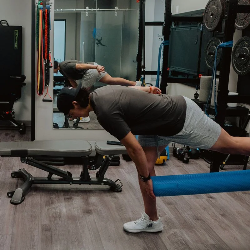 Movement screening assessing balance and hip stability during single-leg exercise in Kelowna